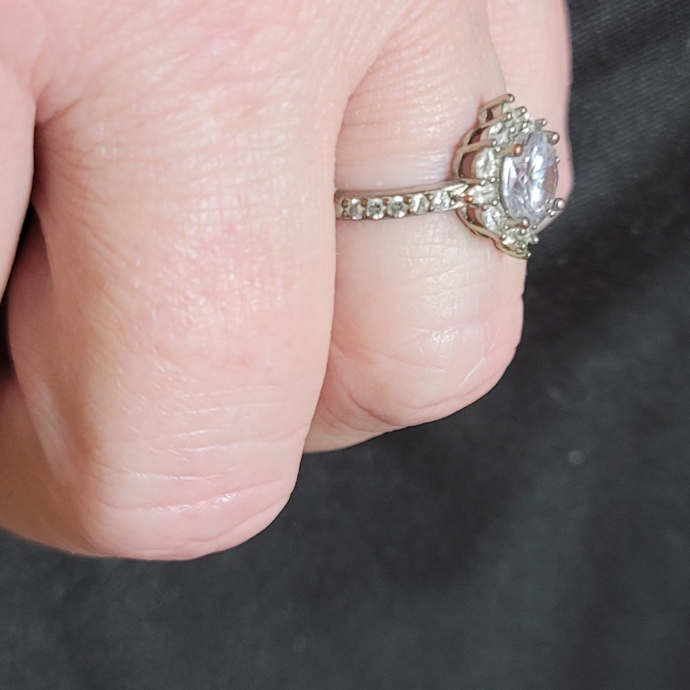 STARBURST ROUND RING- SIZE 10 - Picture 3 of 3